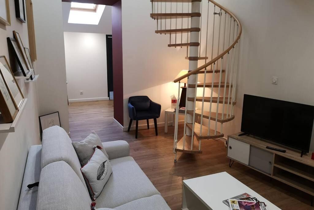 Ferienwohnung Le Duplex Des Quais Blois Exterior foto